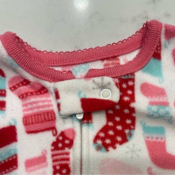 CARTER’S | Christmas Pajamas - Girl’s Pajamas - 6 Months. Onesie with st… - Picture 3 of 10